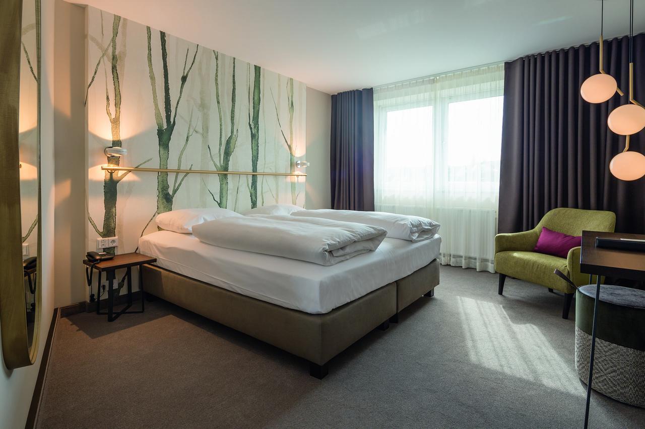 Parkhotel Schmid Adelsried Exteriör bild