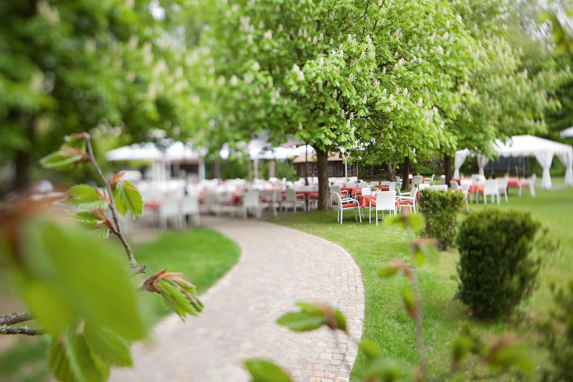 Parkhotel Schmid Adelsried Exteriör bild
